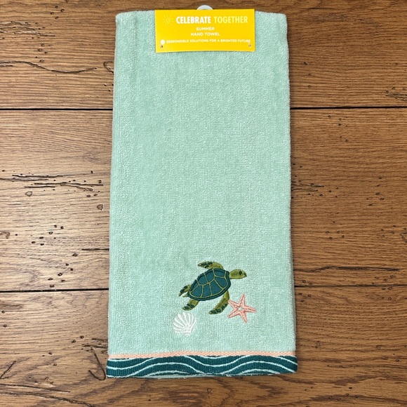Sea Turtle Embroidered Hand Towel - Picture 2 of 4